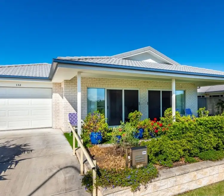 132 Bongaree Avenue, Bongaree QLD 4507