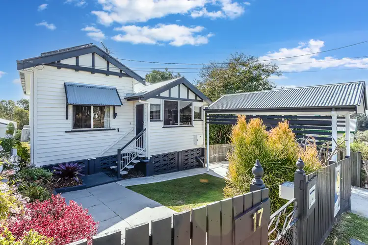 17 Alexandra Street, Sandgate QLD 4017
