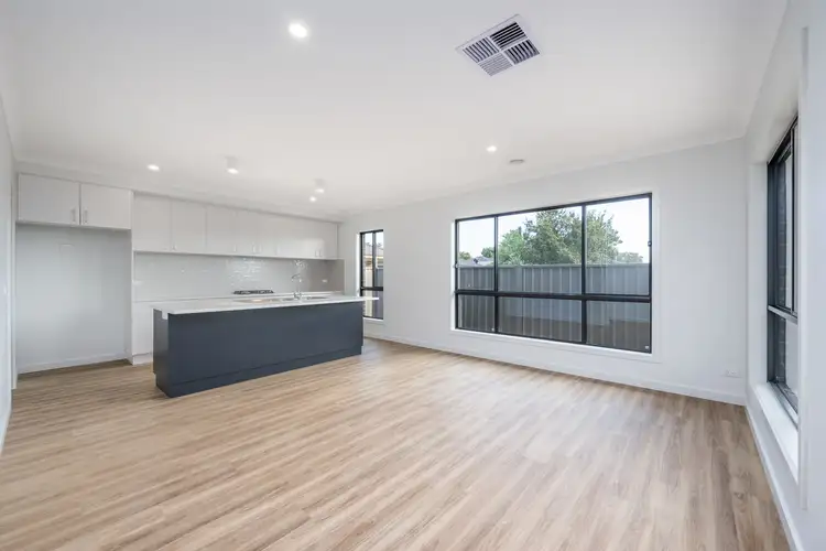 Fifth view of Homely house listing, 5 Caspian Street, Kialla VIC 3631