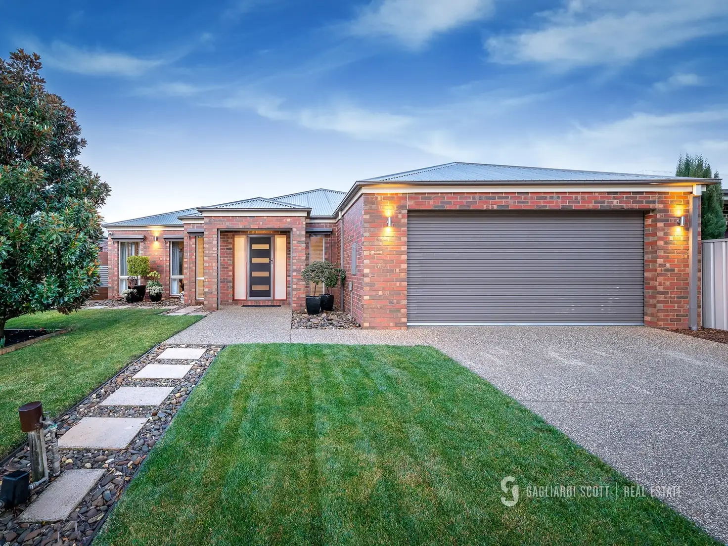 Main view of Homely house listing, 8 Prospect Crescent, Kialla VIC 3631