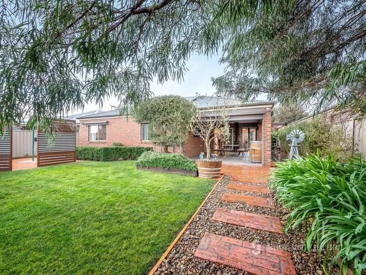 Second view of Homely house listing, 8 Prospect Crescent, Kialla VIC 3631