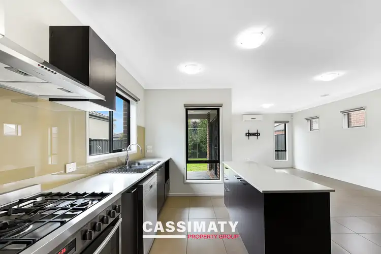 Fourth view of Homely house listing, 7 Camargue Circuit, Clyde North VIC 3978