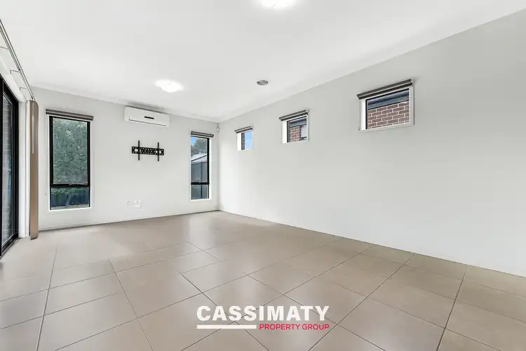 Fifth view of Homely house listing, 7 Camargue Circuit, Clyde North VIC 3978