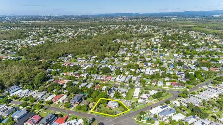 Second view of Homely house listing, 39 High Street, Brighton QLD 4017