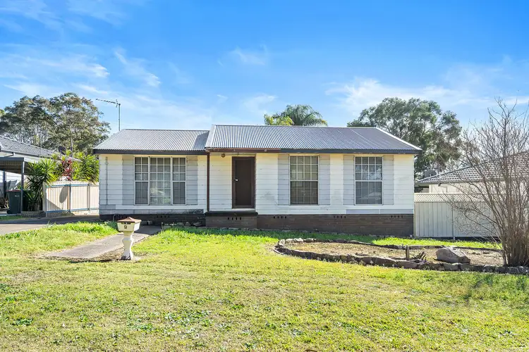 9 Evelyn Crescent, Thornton NSW 2322