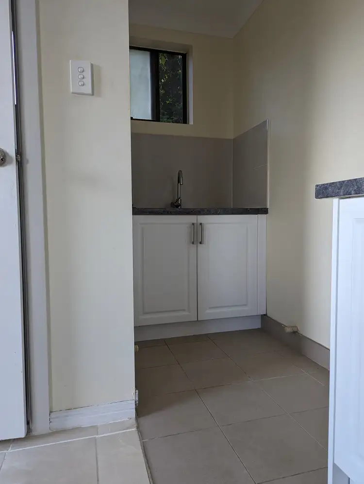 Fourth view of Homely unit listing, 1/21 Scott Street, Point Clare NSW 2250