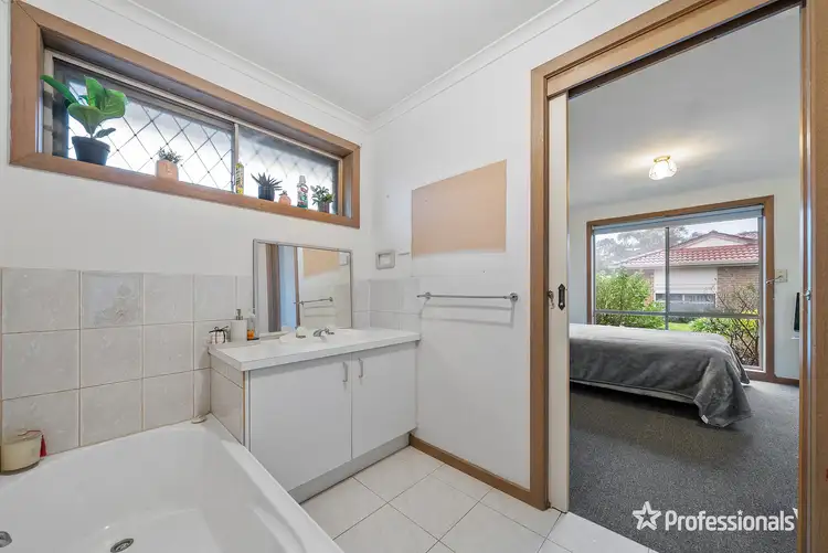 Sixth view of Homely unit listing, 6/12-30 Pickersgill Avenue, Sunshine West VIC 3020