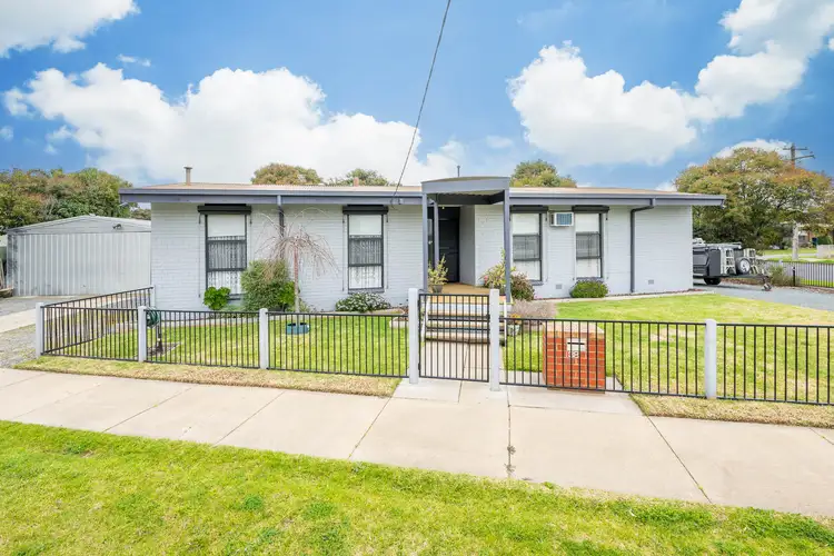38 Westmorland Crescent, Shepparton VIC 3630