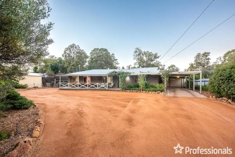 6 Parkland Road, Stoneville WA 6081