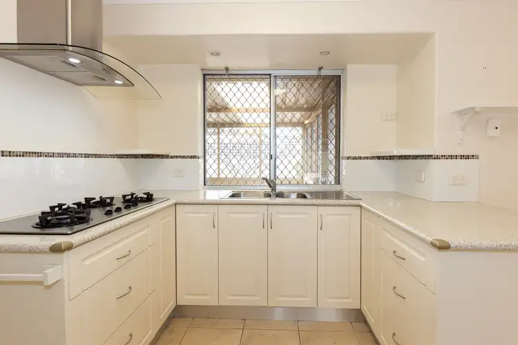 7/72 Ivanhoe Street, Bassendean WA 6054