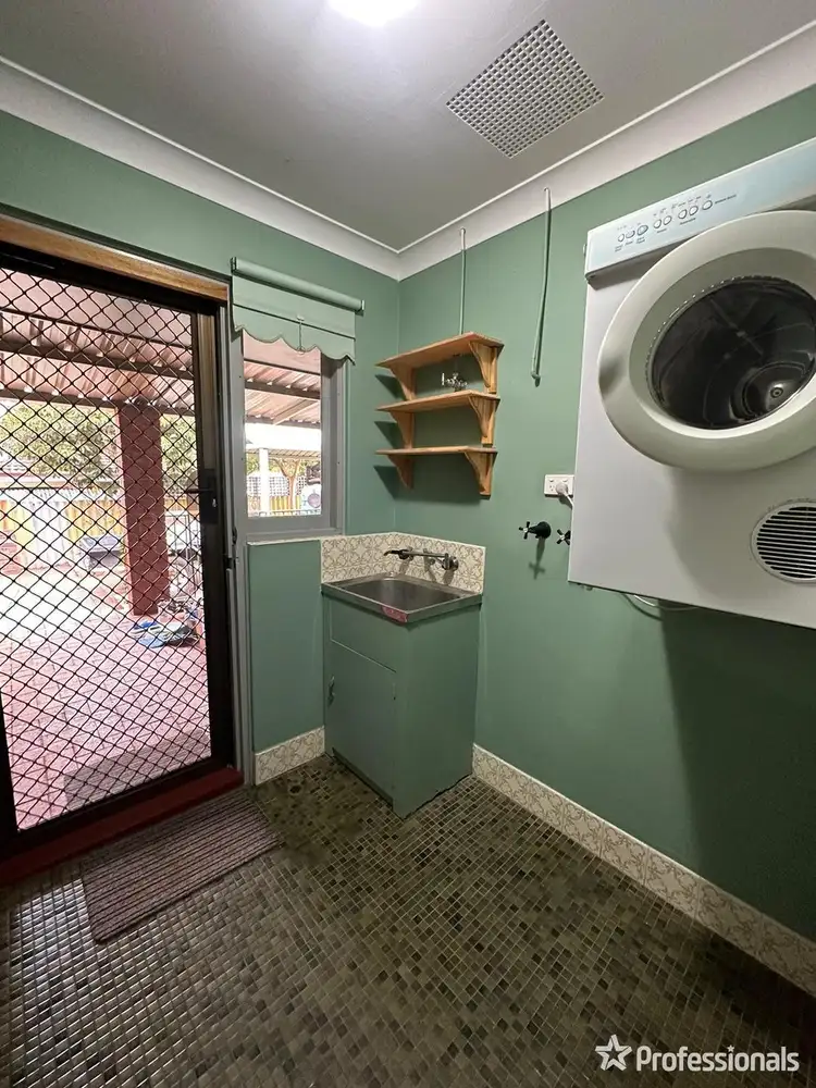 Fifth view of Homely house listing, 60 Mahonia Way, Forrestfield WA 6058