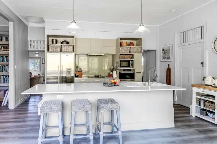 Sixth view of Homely house listing, 7 First Avenue, Sandgate QLD 4017