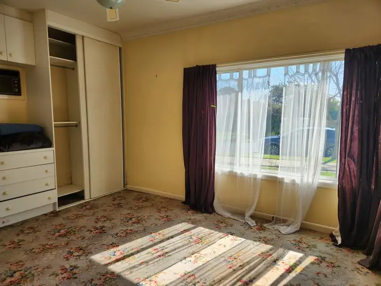 Fifth view of Homely house listing, 15 Howe Street, Mooroopna VIC 3629