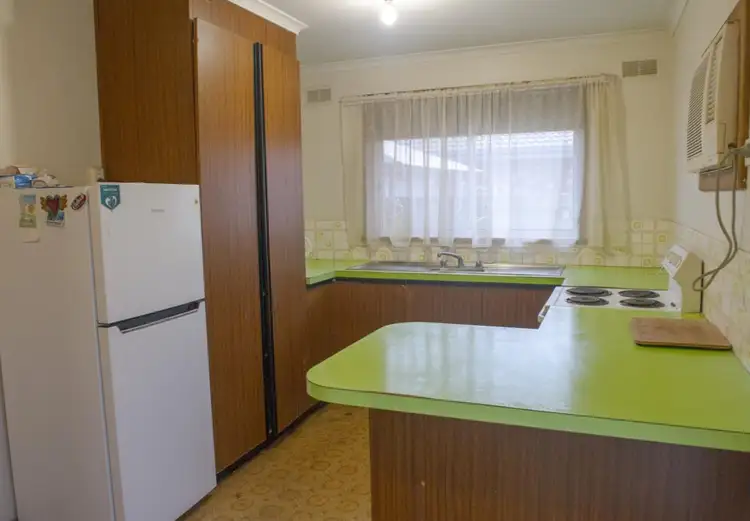 Fifth view of Homely unit listing, 2/99 Rea Street, Shepparton VIC 3630
