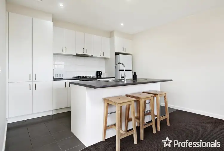 Second view of Homely townhouse listing, 2/7 Narcissus Avenue, Boronia VIC 3155
