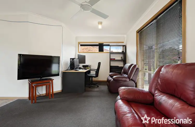 Third view of Homely unit listing, 5/8-9 Hyde Park Walk, Mooroolbark VIC 3138