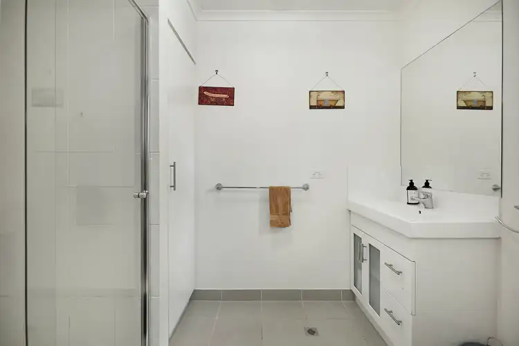 Fifth view of Homely apartment listing, 1/3 Wardens Walk, Coburg VIC 3058
