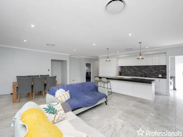 Fifth view of Homely house listing, 19 Freeman View, Bushmead WA 6055