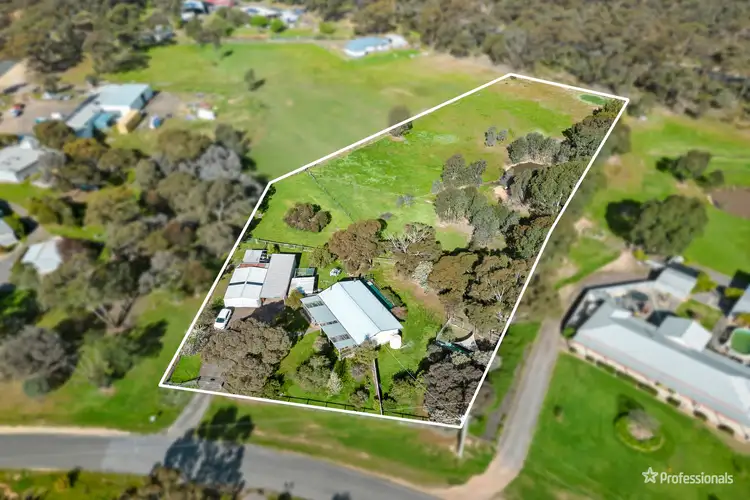 1 Massimo Court, Maryborough VIC 3465