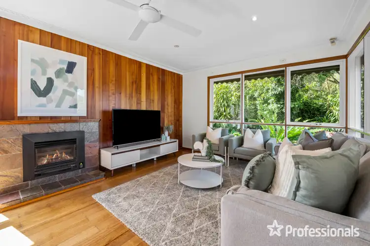 Sixth view of Homely house listing, 18 Dryden Concourse, Mooroolbark VIC 3138