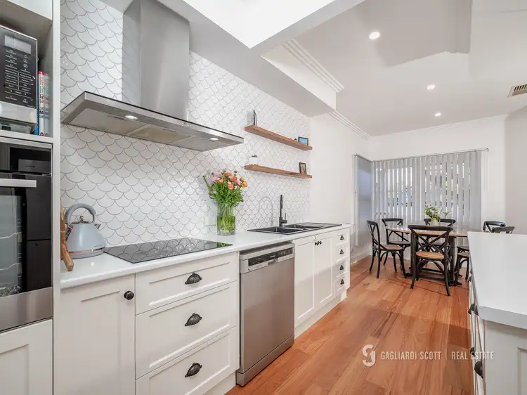 Sixth view of Homely house listing, 10 Thames Street, Shepparton VIC 3630