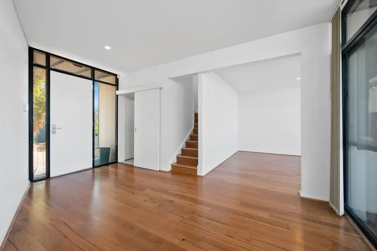 Fifth view of Homely house listing, 3/258 Woodside Street, Doubleview WA 6018