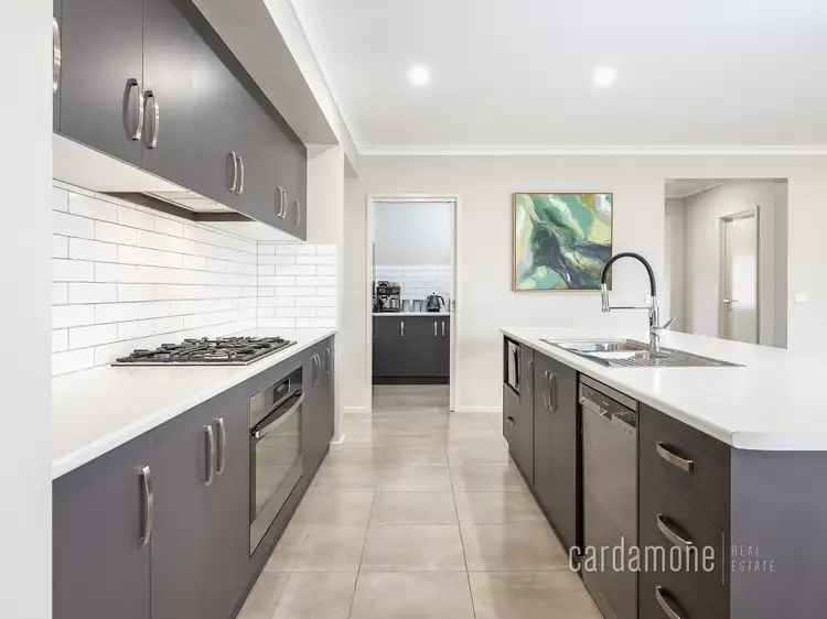 Second view of Homely house listing, 10 Valderama Court, Tatura VIC 3616