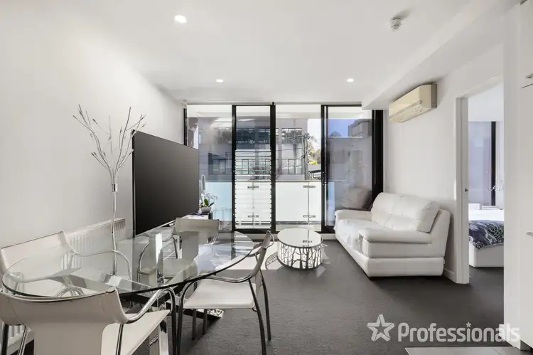 202A/33 Inkerman Street, St Kilda VIC 3182