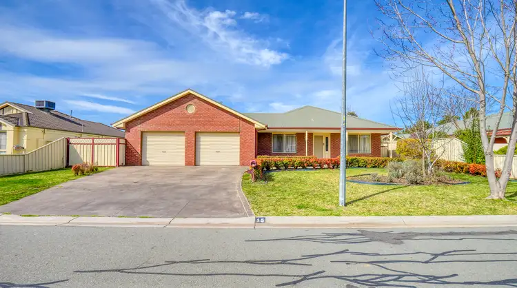 Second view of Homely house listing, 15 Menindee Crescent, Kialla VIC 3631