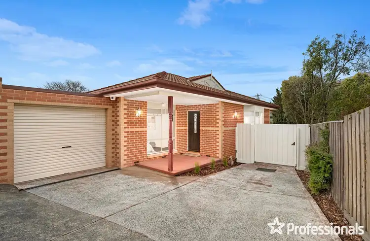 Main view of Homely unit listing, 4/8 Felix Grove, Mooroolbark VIC 3138
