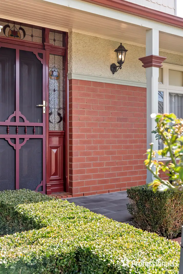 Fifth view of Homely house listing, 6 Summerhill Drive, Hillside VIC 3037