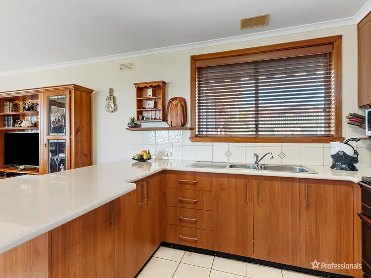 Sixth view of Homely unit listing, 1/211-213 Gladstone Street, Maryborough VIC 3465