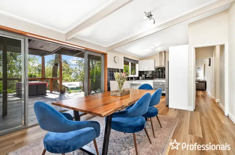 Fifth view of Homely house listing, 10 Sharland Close, Mount Evelyn VIC 3796