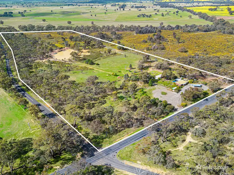 1736 sunraysia Highway, Redbank VIC 3477