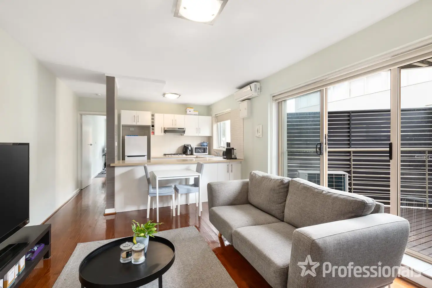 Main view of Homely apartment listing, 5/39 Park Street, Hawthorn VIC 3122