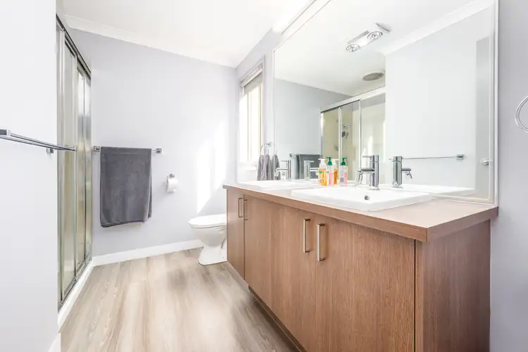 Sixth view of Homely house listing, 5 Buckworth Street, Kialla VIC 3631