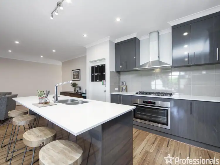 Fourth view of Homely house listing, 7 Monarch Way, Wattle Grove WA 6107