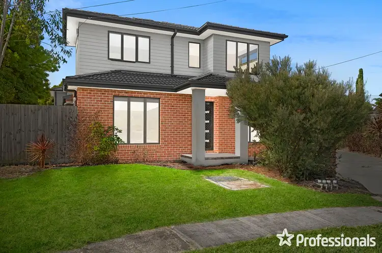 1/4 Shield Court, Kilsyth VIC 3137