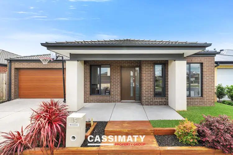15 Seuss Drive, Officer VIC 3809