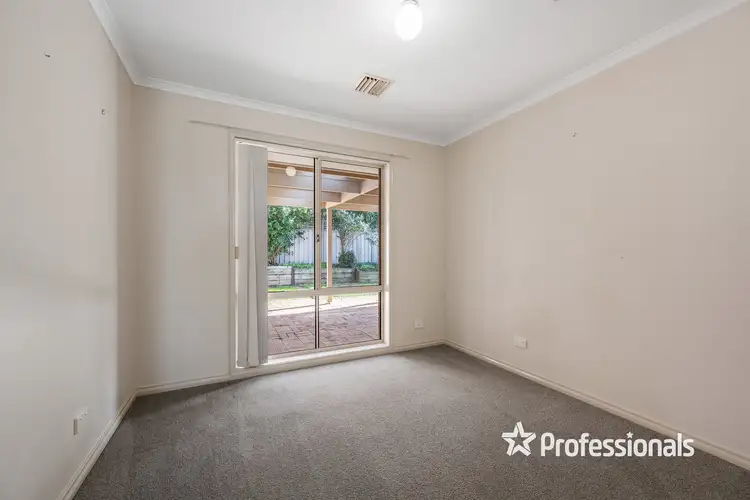 Third view of Homely house listing, 5 Berkeley Close, Wodonga VIC 3690