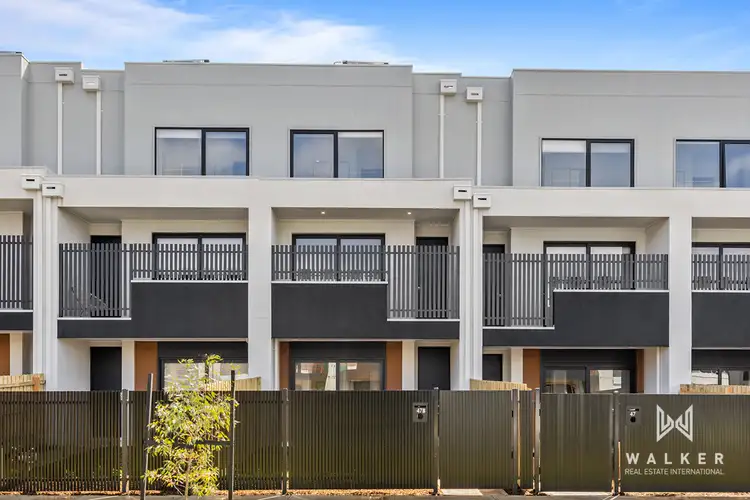 Main view of Homely townhouse listing, 47b Hillview Drive, Carrum Downs VIC 3201