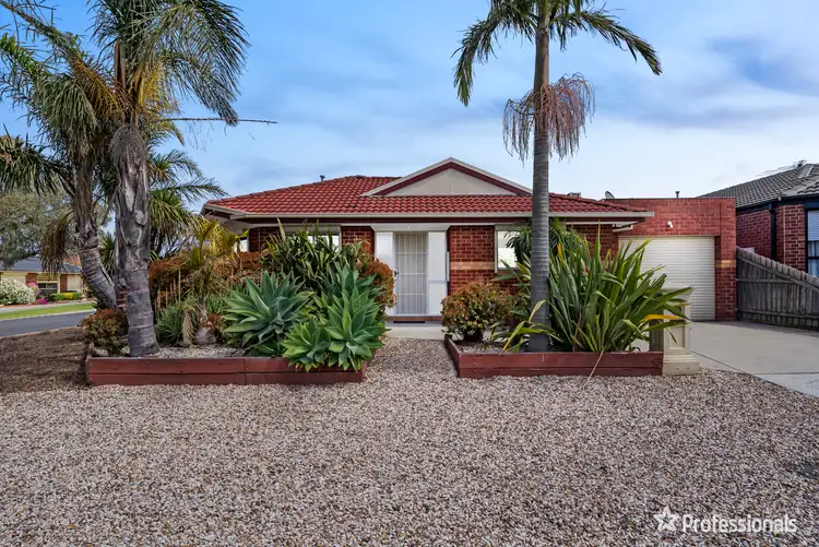11 Hackett Court, Delahey VIC 3037