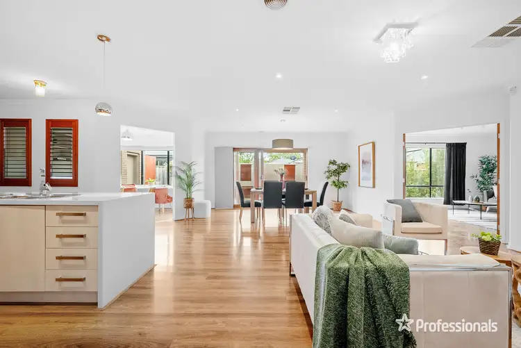 Fourth view of Homely house listing, 15 Litchfield Way, Taylors Hill VIC 3037