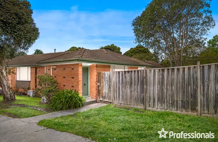 Main view of Homely unit listing, 1/33-35 Bayswater Road, Croydon VIC 3136