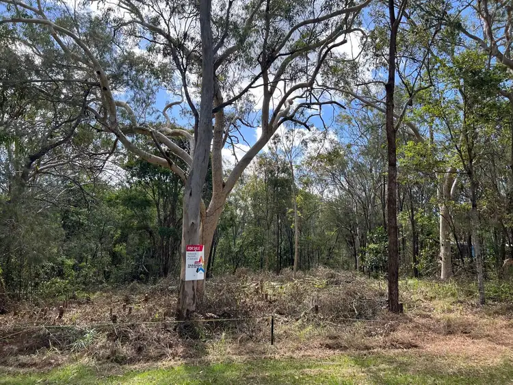 9 Rhodes Street, Macleay Island QLD 4184