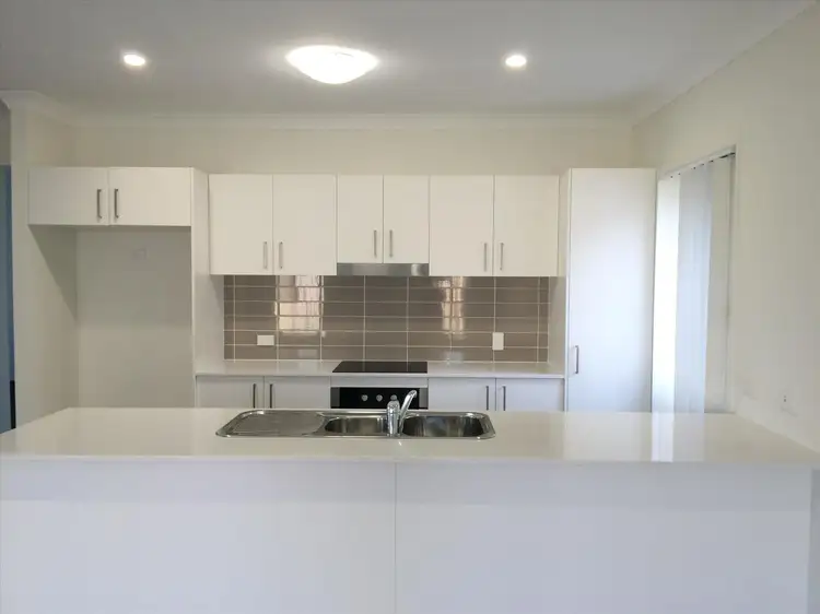 Second view of Homely house listing, 4 Keelson Crescent, Hope Island QLD 4212