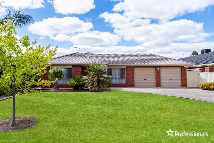 4 Hellion Court, Keilor Downs VIC 3038