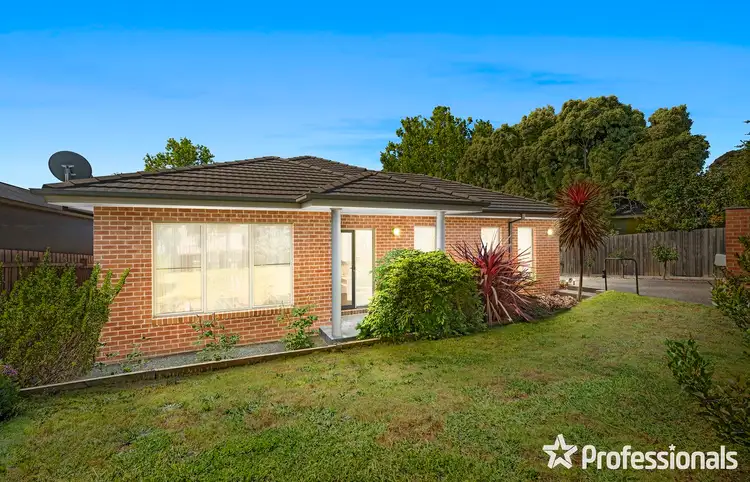1/377 Clegg Road, Wandin North VIC 3139