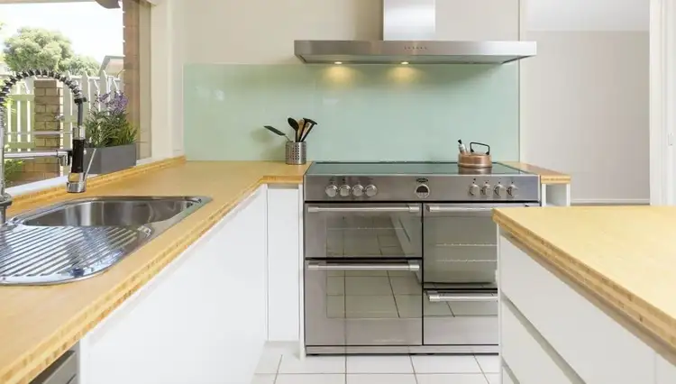 Third view of Homely house listing, 8 Whitehall Court, Wodonga VIC 3690