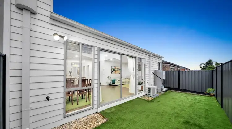 Fifth view of Homely house listing, 16 jutland Close, Clyde North VIC 3978